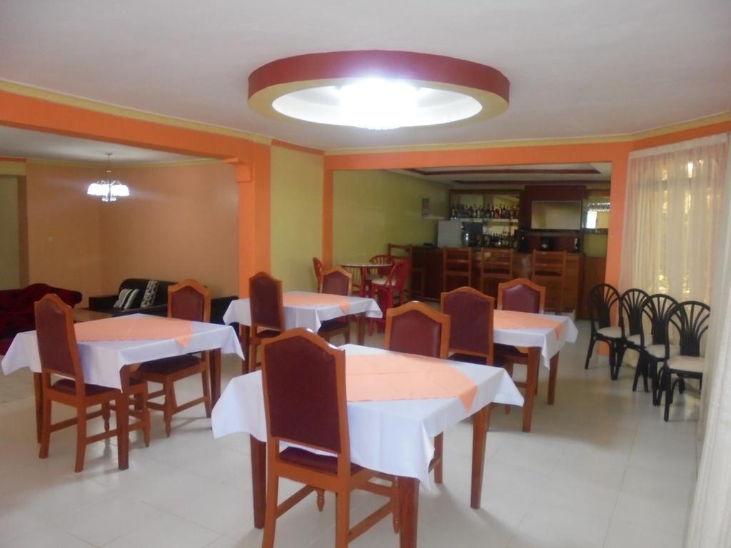 Yaris Guest House Элдорет Экстерьер фото