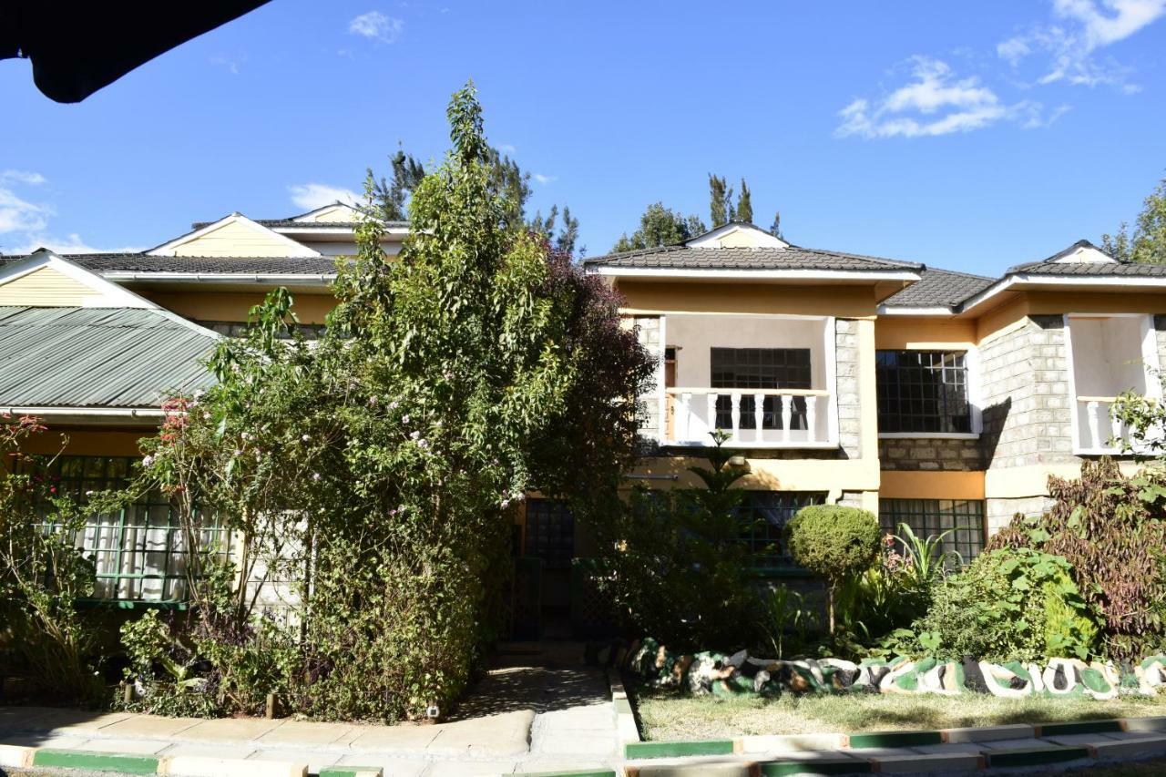 Yaris Guest House Элдорет Экстерьер фото
